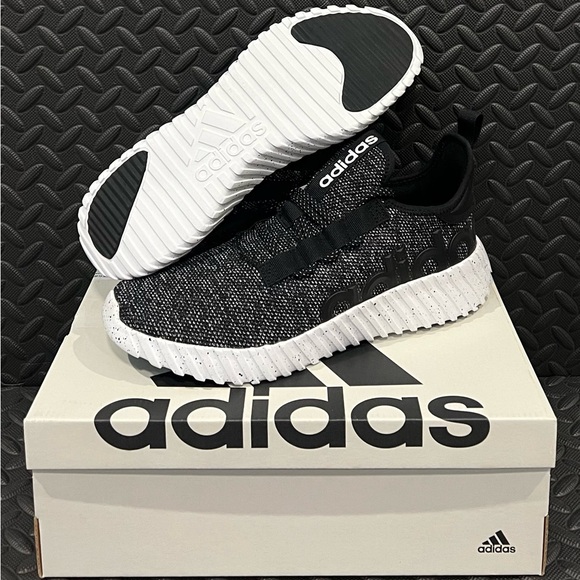 Mens‎ Athletic Training Shoes Black White Sizes - Picture 1 of 7
